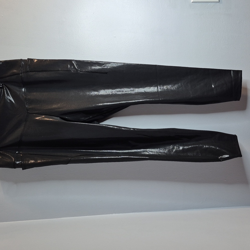 Pink shimmer leggings, extra large with pockets.